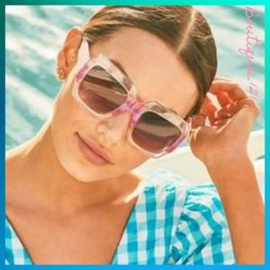 Lilly P. Sunglasses W/ Matching Pouch Case!